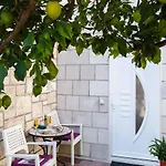 Martha Dubrovnik